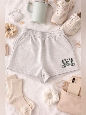 Le Lis Collection Gray Lounge Shorts Wellness Embroidered Size S